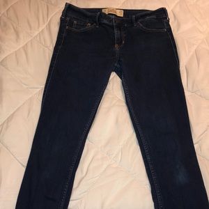 hollister dark wash low rise jeans